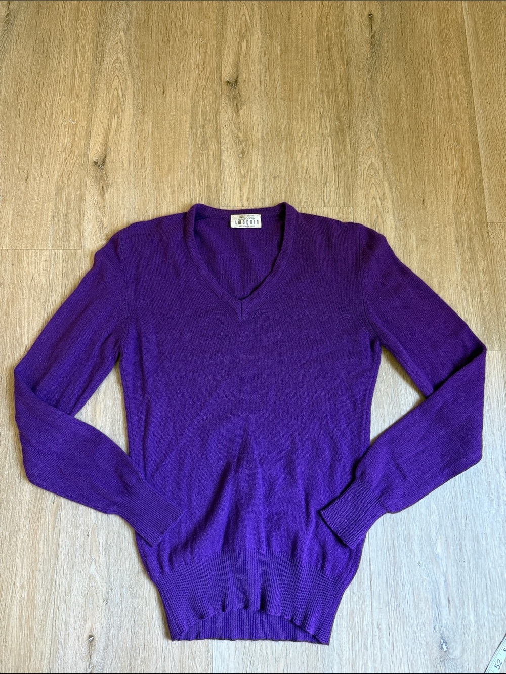 I Magnin Vintage Purple V-Neck Cashmere Sweater L